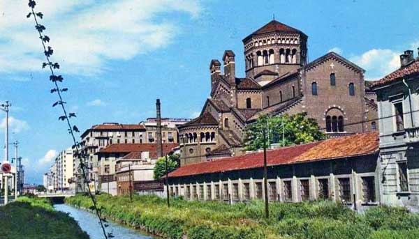 sede della scuola di naturopatia a milano